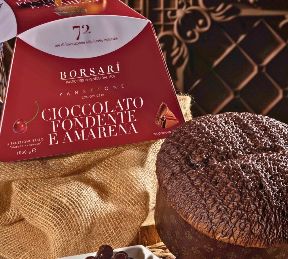 Amarena and chocolate panettone